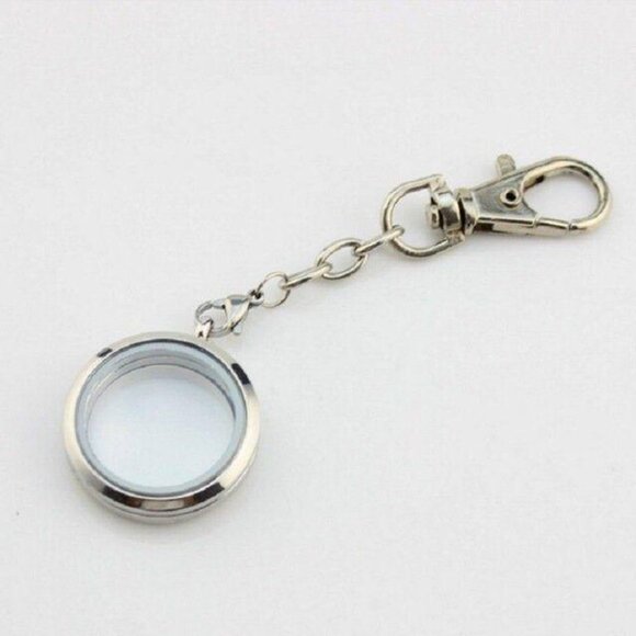 Keychain Floating Charm Locket - Picture 6 of 8